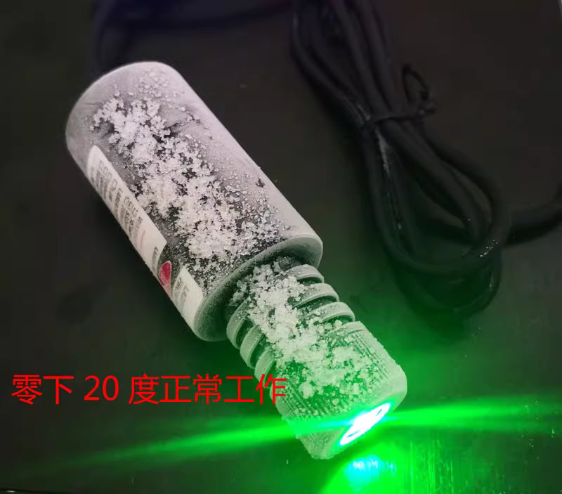 The S8276 anti low temperature waterproof green pointed star pen supports long light operation and 12V external power supply